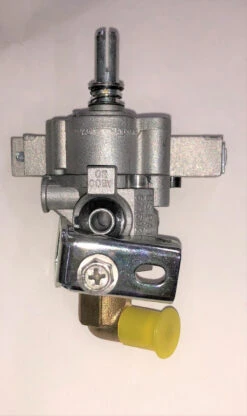 Bull Rotisserie Back Burner Valve - 16526 -Lynx Sales Store 16526 LP 3 45874.1696421655.1500.1500