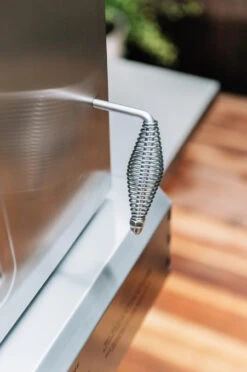 Summerset The Oven SS-OVBI Outdoor Pizza Oven- Replaces Pacific Living -Lynx Sales Store Summerset Oven 2 95913.1697821123.1500.1500